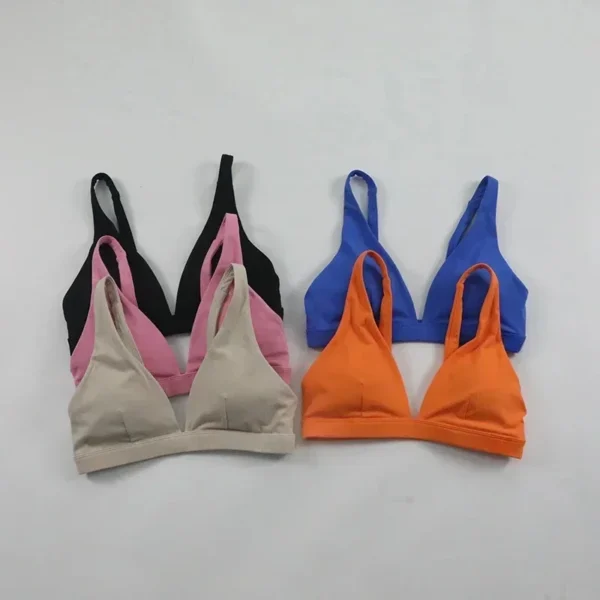 Dfyne Origin Minimal Sports Bra for Women Sexy Deep V-Neck Triangle Yoga Bra Buttery Soft Open Back Padded Fitness Gym Crop Top